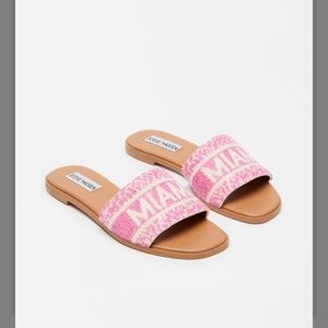 STEVE MADDEN KNOX PINK BEADS